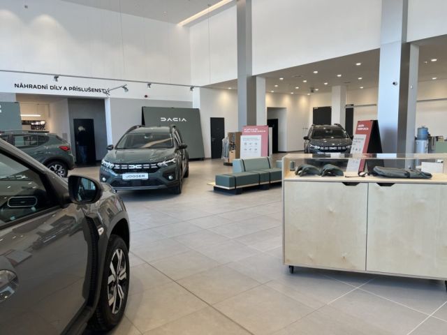 DAcia TUkas Strašnice 02