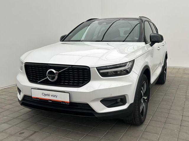 Volvo XC40 2.0 T4 4x4 R-Design