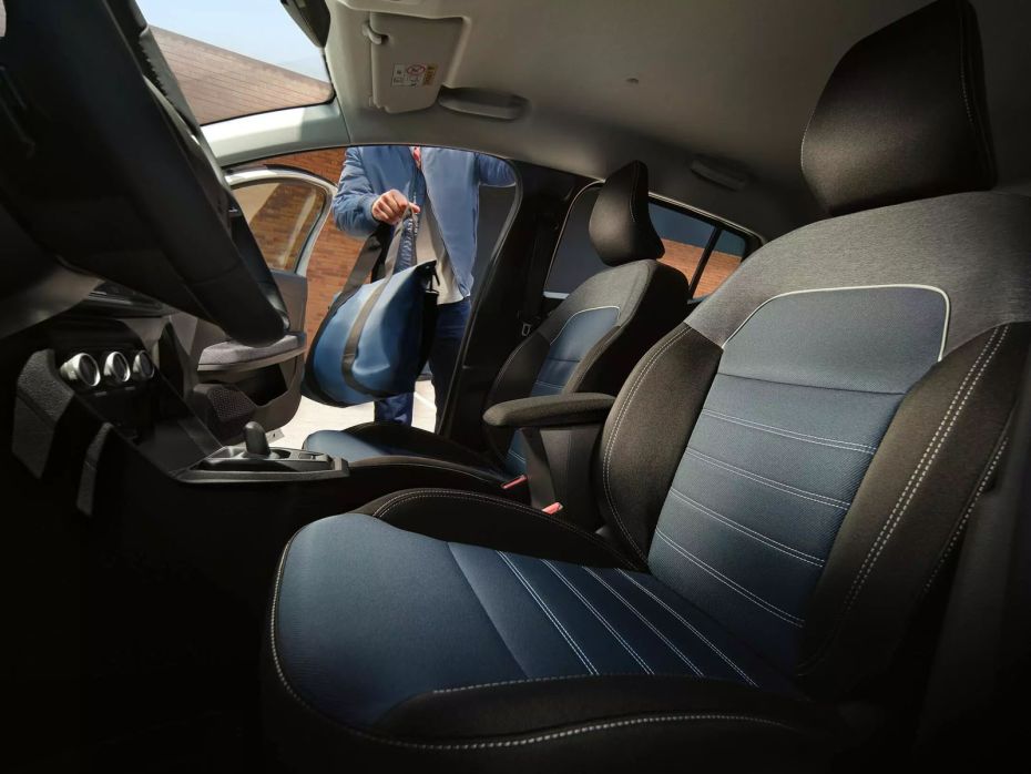 Dacia Sandero 2025 (1)