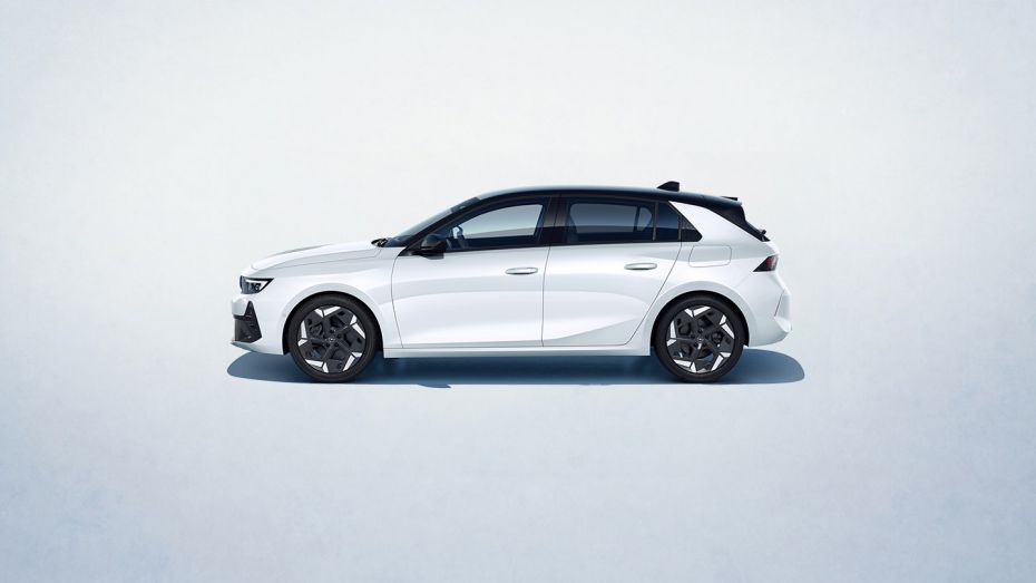 Opel Astra HB PHEV 15