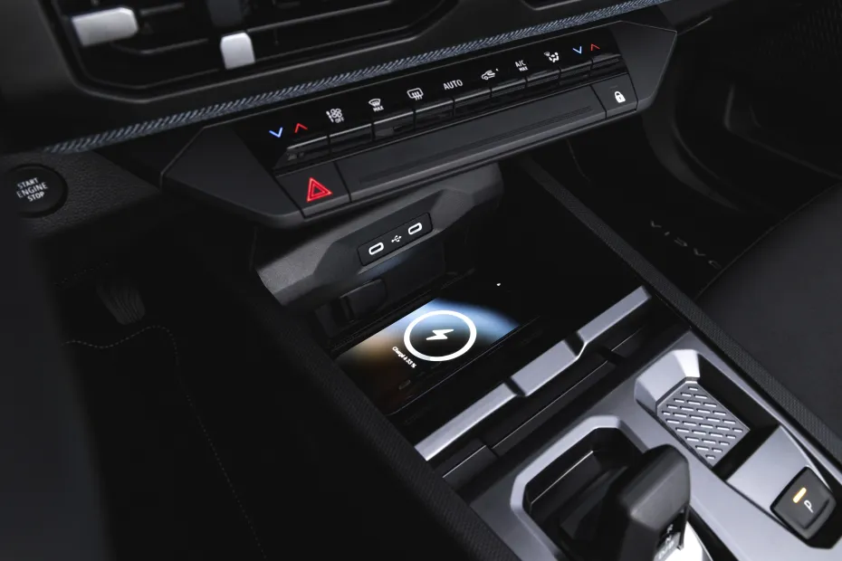 Dacia Striker hybrid (11)