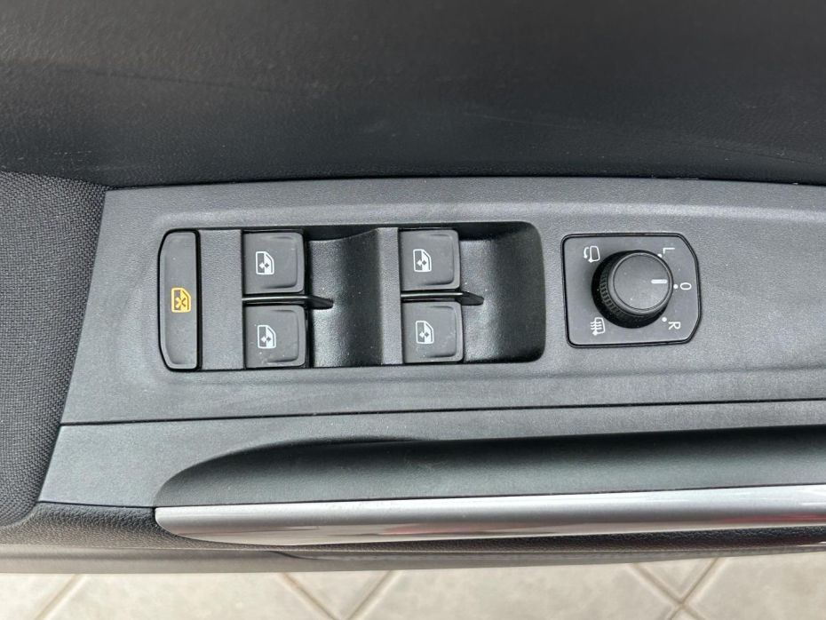 30487286