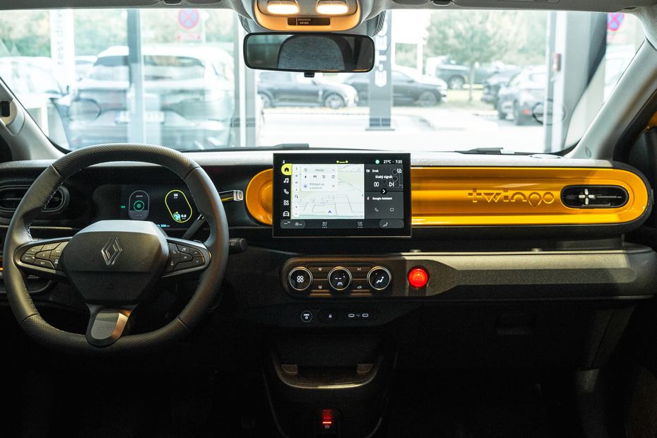 Renault Twingo žlutý (6)
