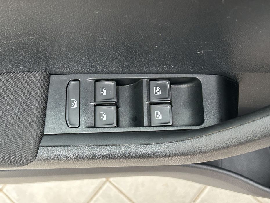 30785928