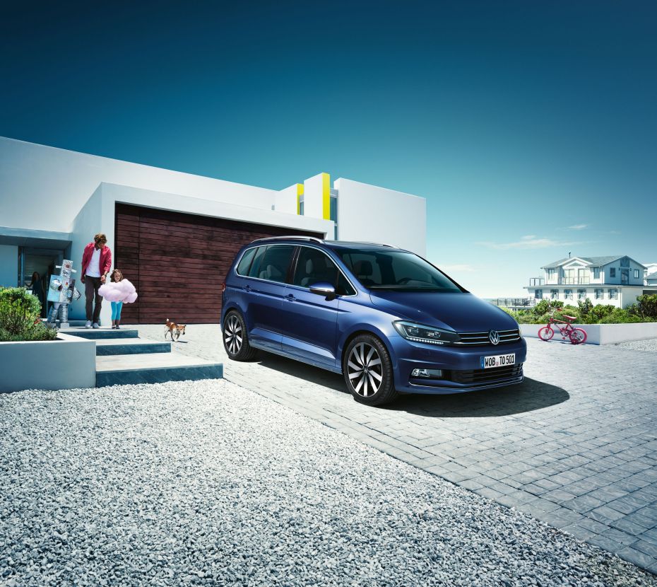 VW Touran (1)