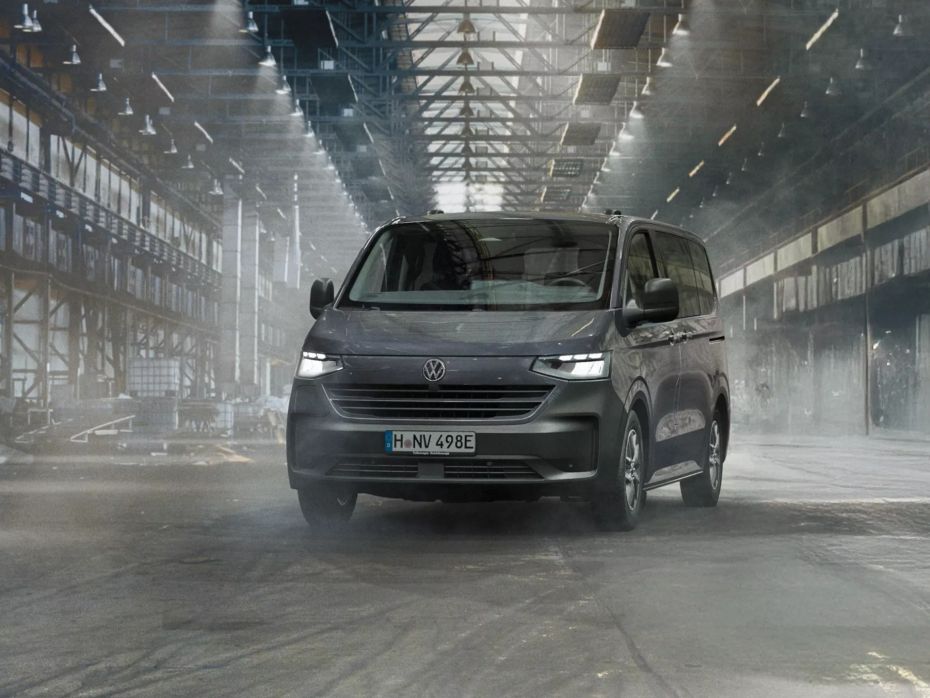 Volkswagen Transporter Kombi (8)