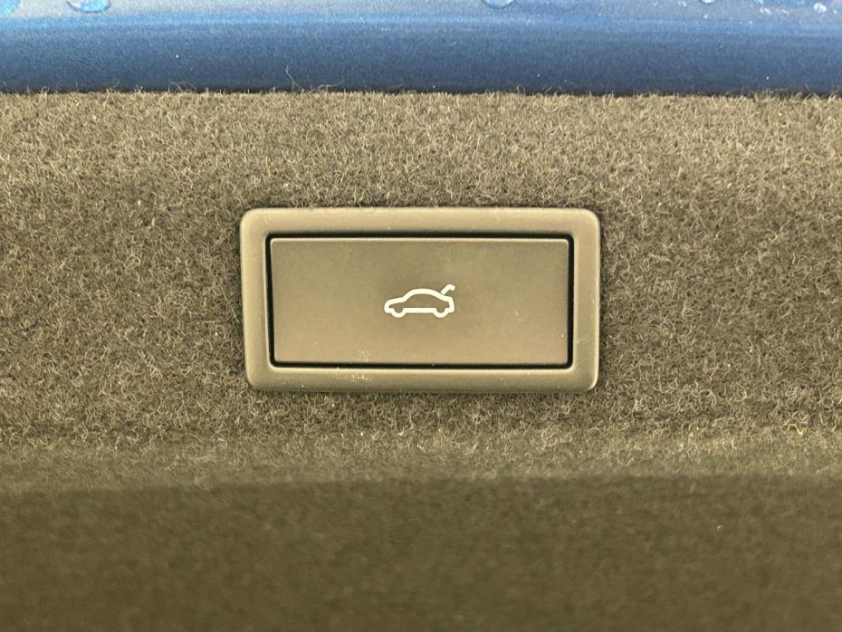 29615897