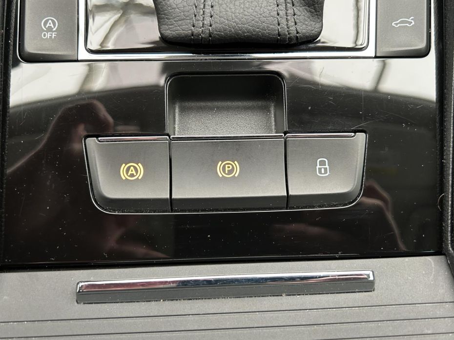 30566457