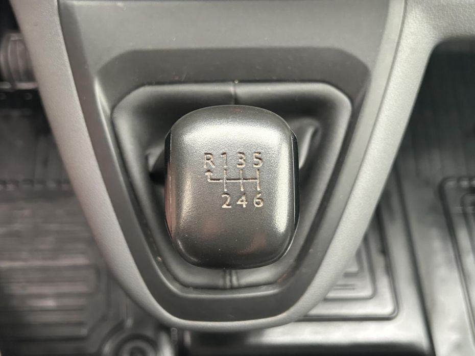 30626548