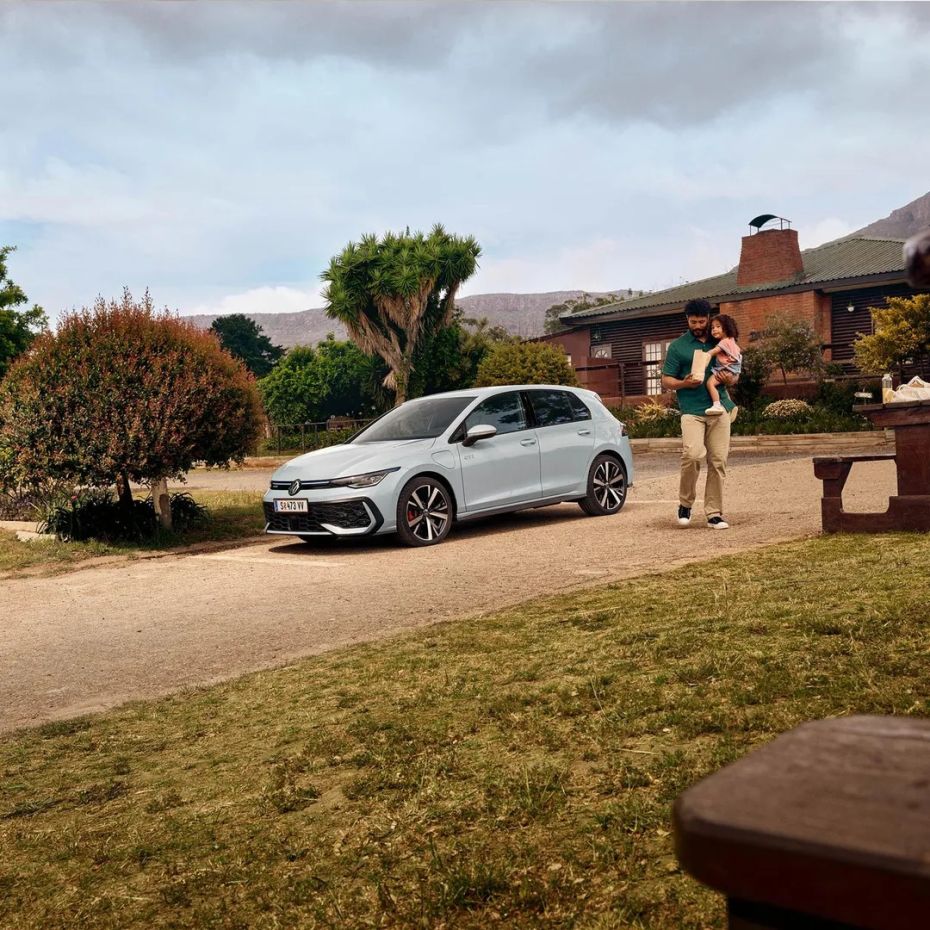 Volkswagen Golf GTE 03