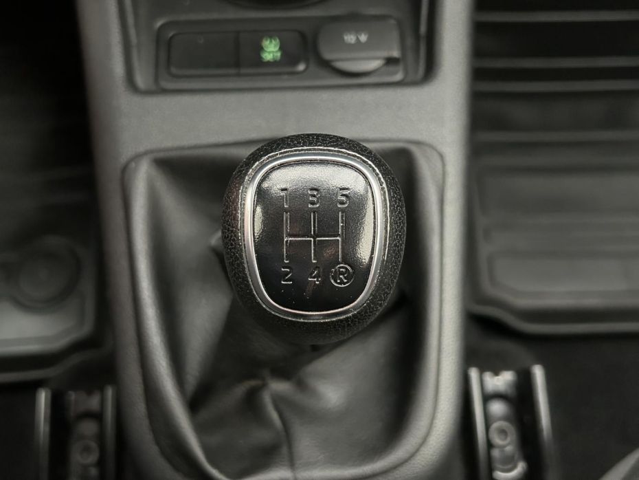 30524599