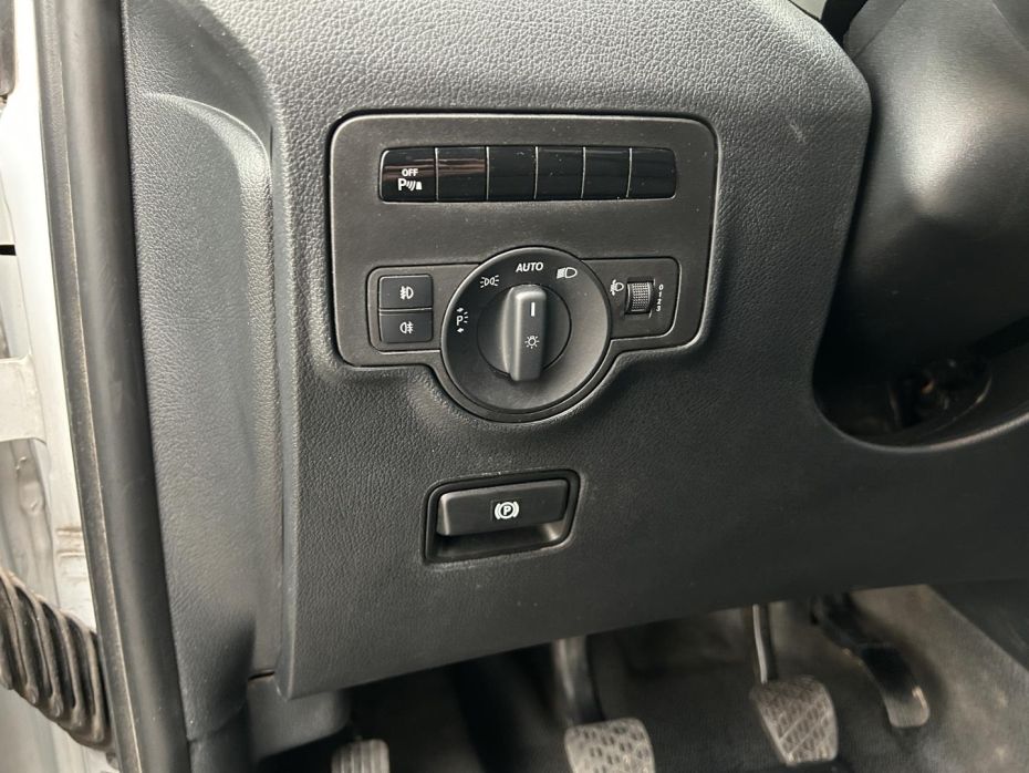 30553464