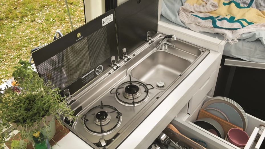 Volkswagen Grand California 04