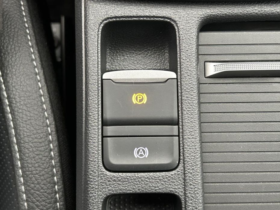 29806912