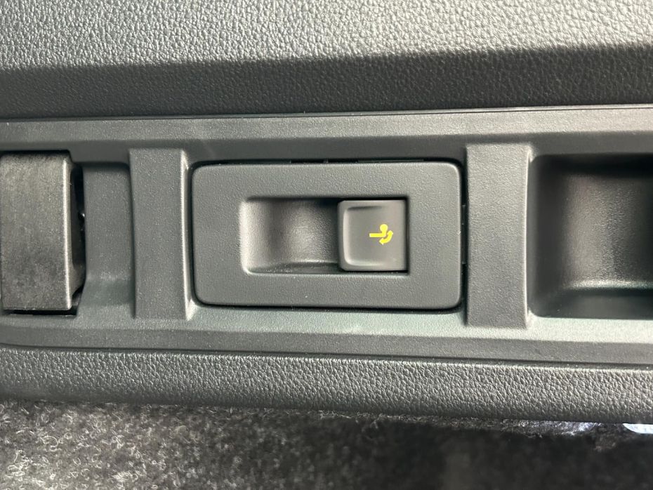 30481924