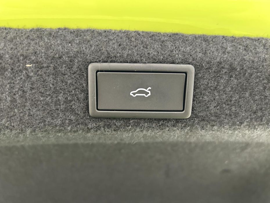 30533461