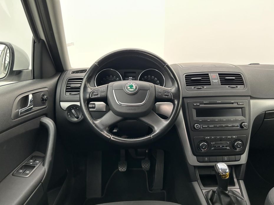 30536729
