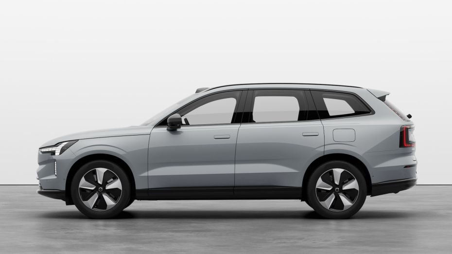 Volvo XC90 (2)