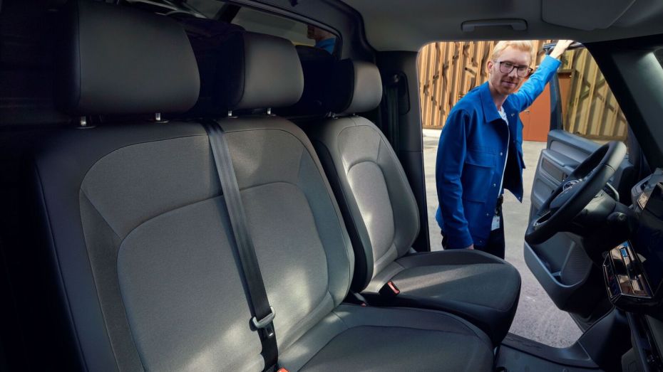 VW ID.Buzz Cargo (15)