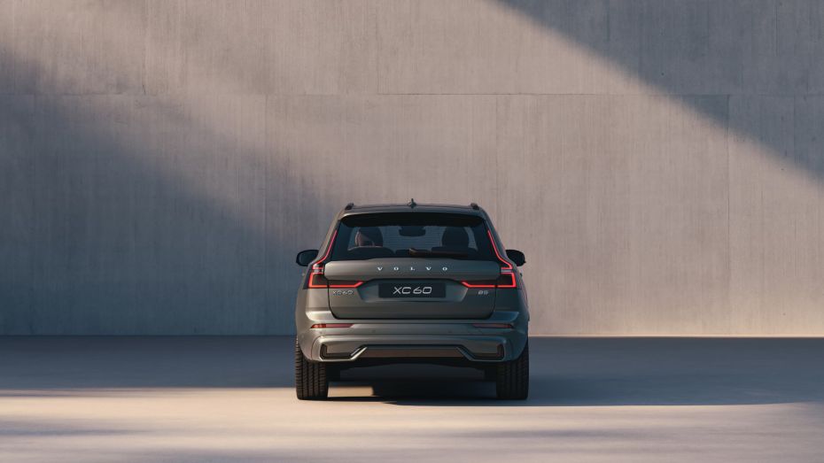 Volvo XC60 2025 13