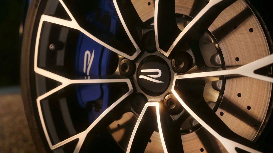 Volkswagen Golf R 10