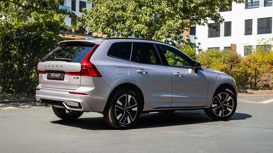 Volvo-XC60-B5-facelift
