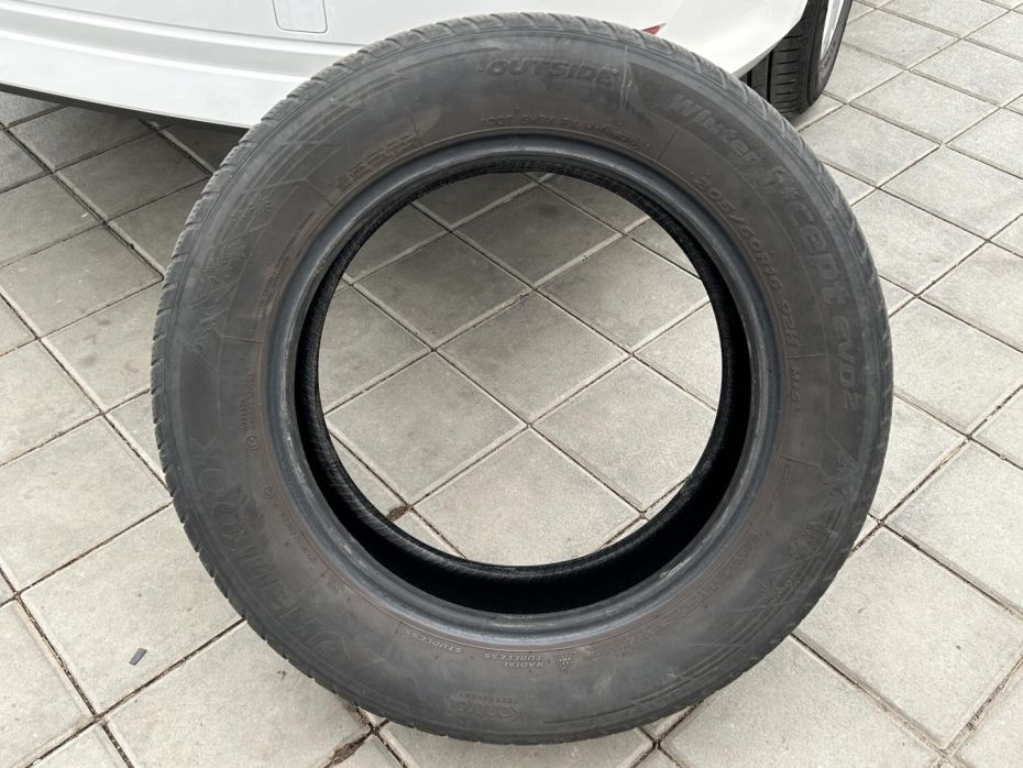 29884228