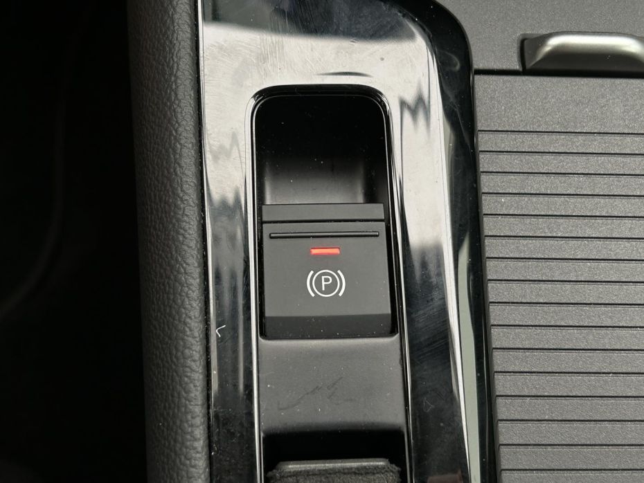 30567609