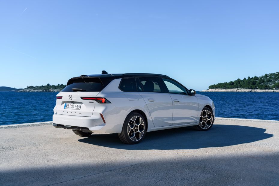 Astra Sports Tourer - TUkas