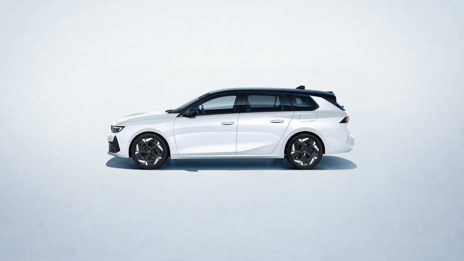 Opel Astra ST GSe 02