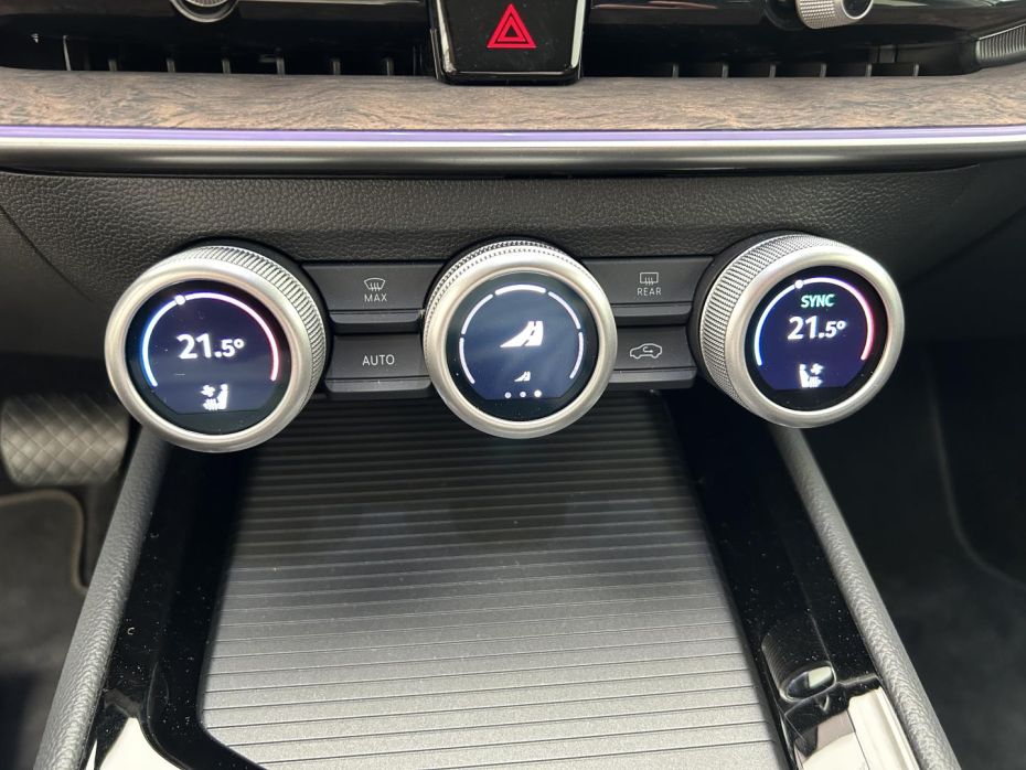 29773076
