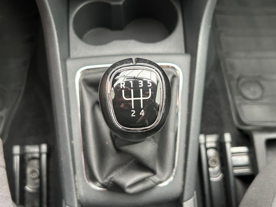 30484003