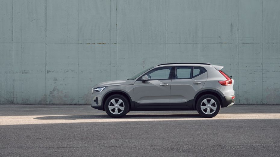 Volvo XC40- (8)