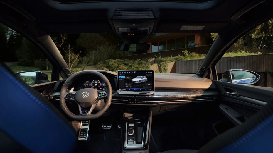 VW Golf Variant R 04