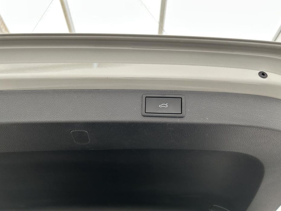 30491089