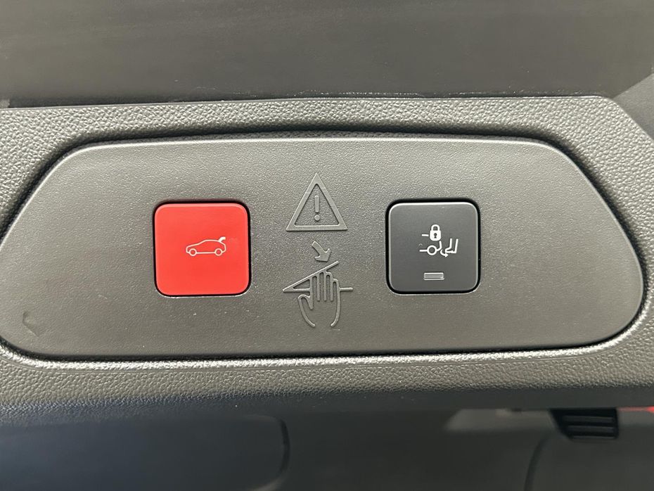 30660826