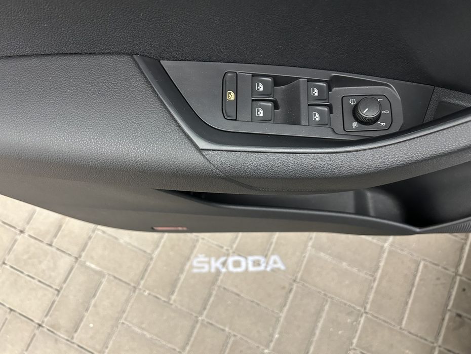 30860620