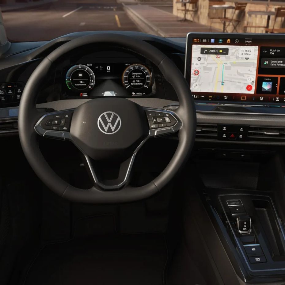 Volkswagen Golf GTE 04