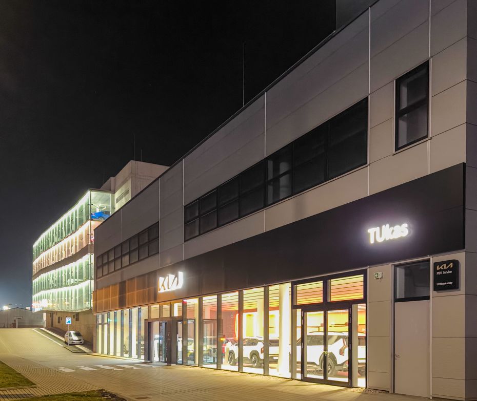 Kia Showroom TUkas Štěrboholy 01
