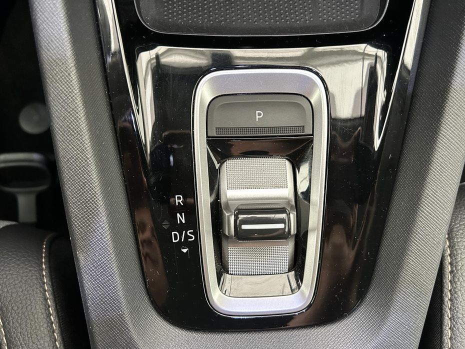 30754529