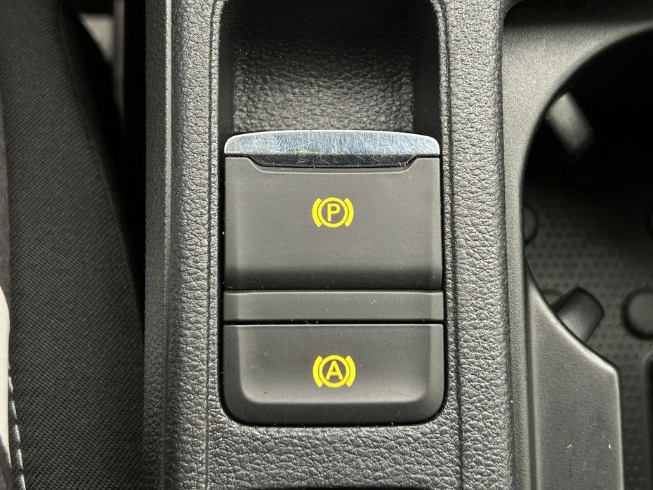 30857916