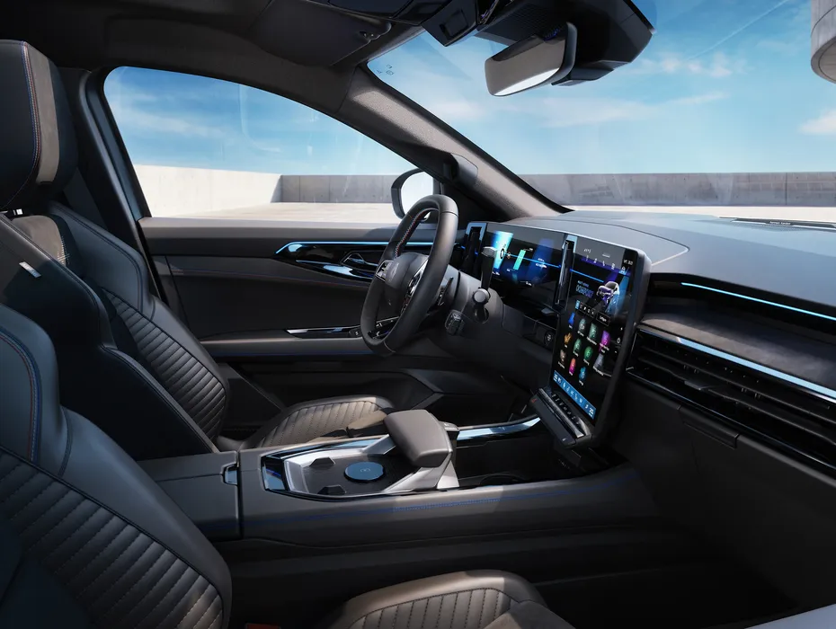 Renault Rafale Hypnotic (10)