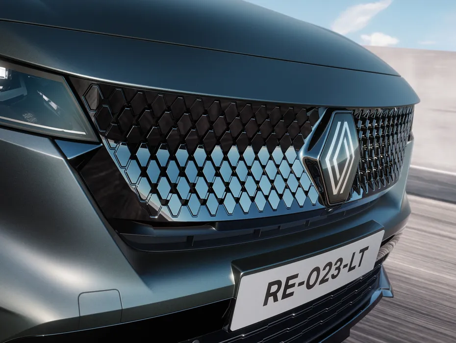 Renault Rafale Hypnotic (7)