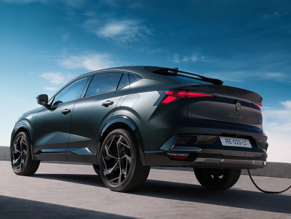 Renault Rafale Hypnotic (5)