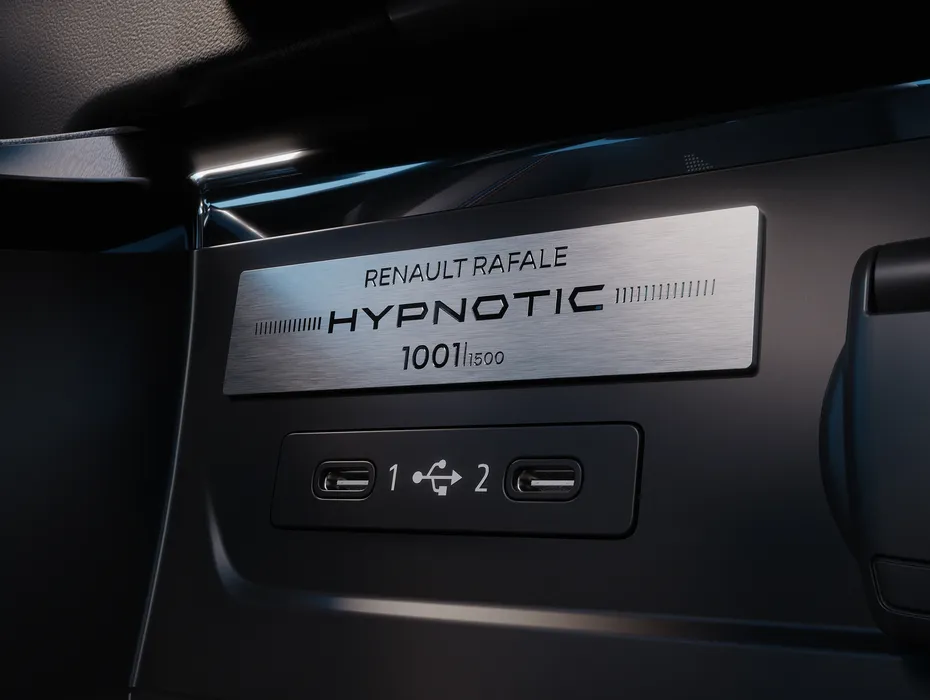 Renault Rafale Hypnotic (2)