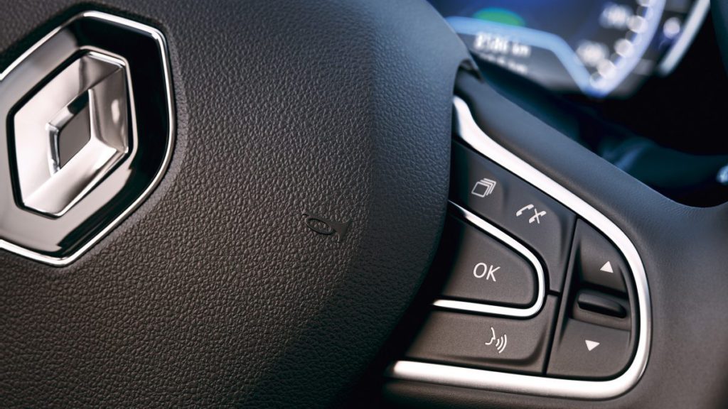 renault-koleos-hzg-ph1-design-interior-gallery-004.jpg.ximg.l_8_h.smart