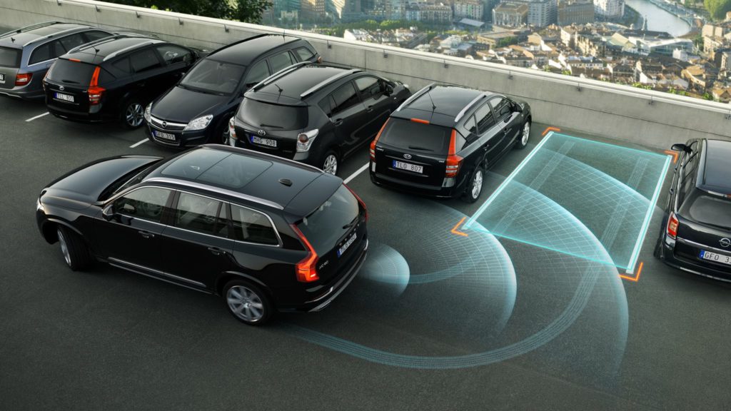 xc90-pdp-intellisafe-park-assist-pilot