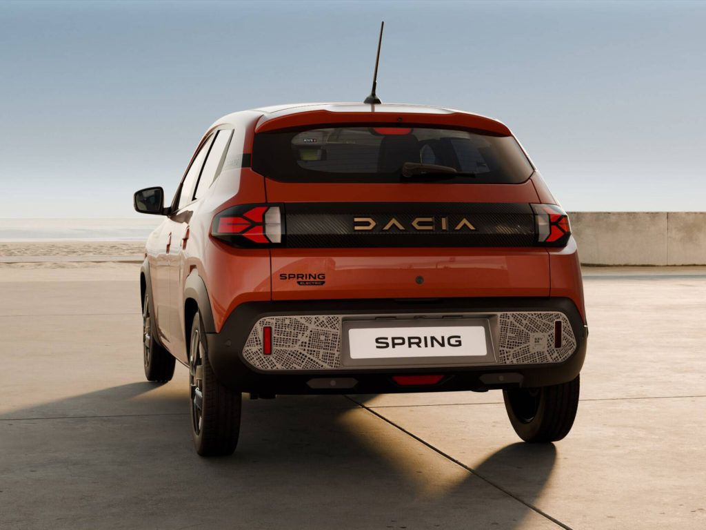 Dacia Spring (15)