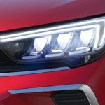 opel_crossland_exterior_afl-head