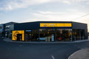 Automechanik pro autorizovaný servis značky Opel